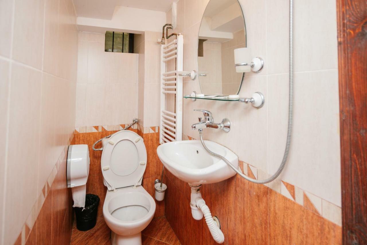 Kodjamanova House Hotel Zheravna ภายนอก รูปภาพ
