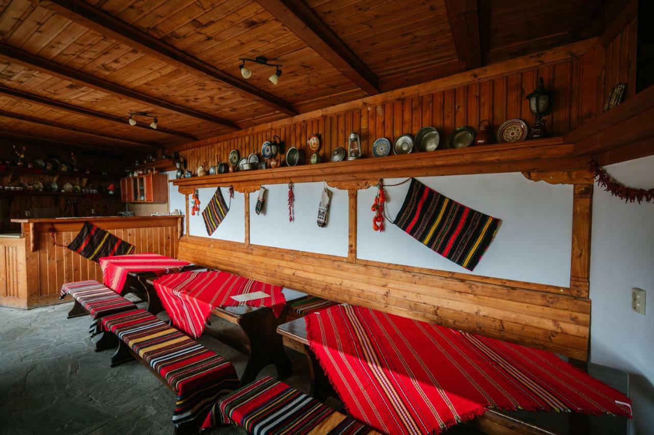 Kodjamanova House Hotel Zheravna ภายนอก รูปภาพ