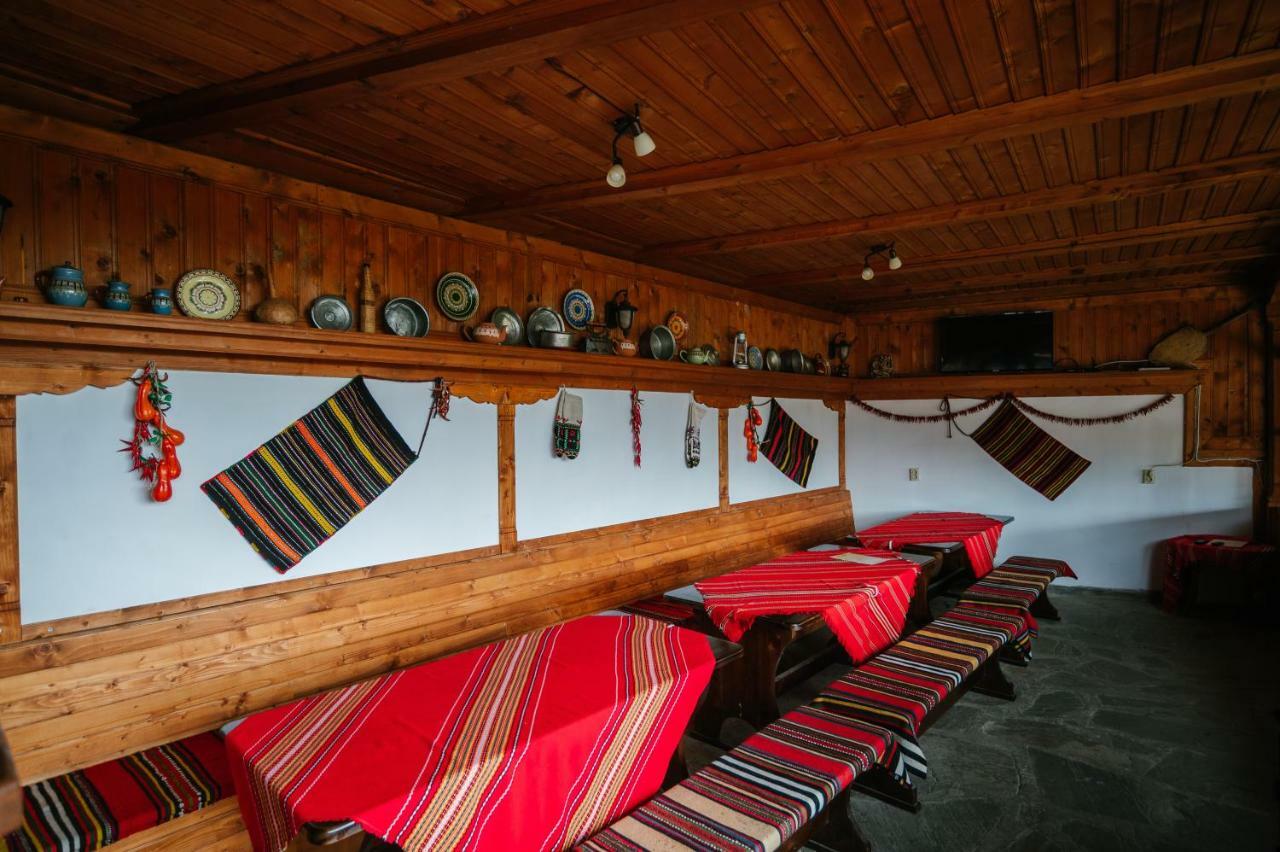 Kodjamanova House Hotel Zheravna ภายนอก รูปภาพ