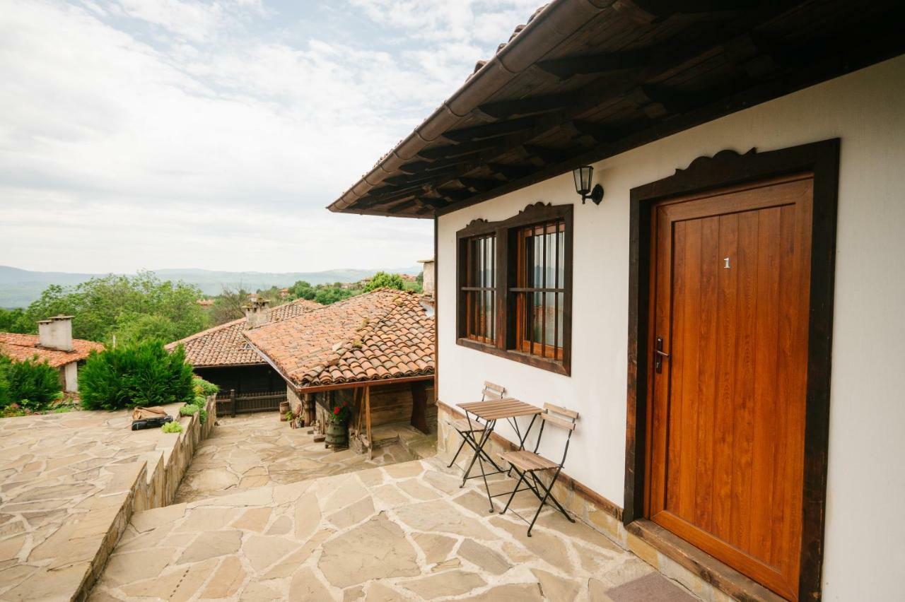Kodjamanova House Hotel Zheravna ภายนอก รูปภาพ